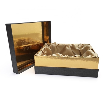 Buy ROHS Wedding Dress Valentine Hard Gift Boxes UV Coating online manufacture